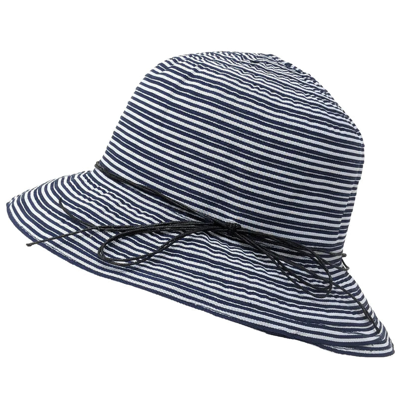 ACC0015 - Chapeau évasé pour femme