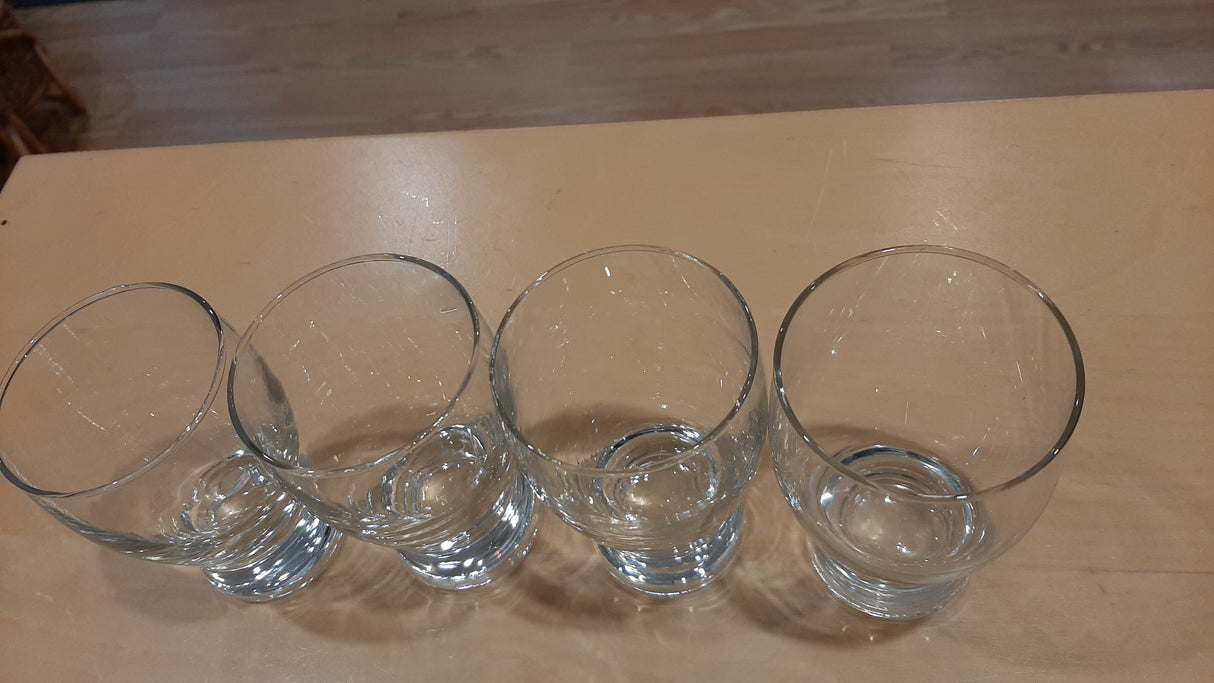 ACC0037 - Ensemble de 4 petits verres à eau