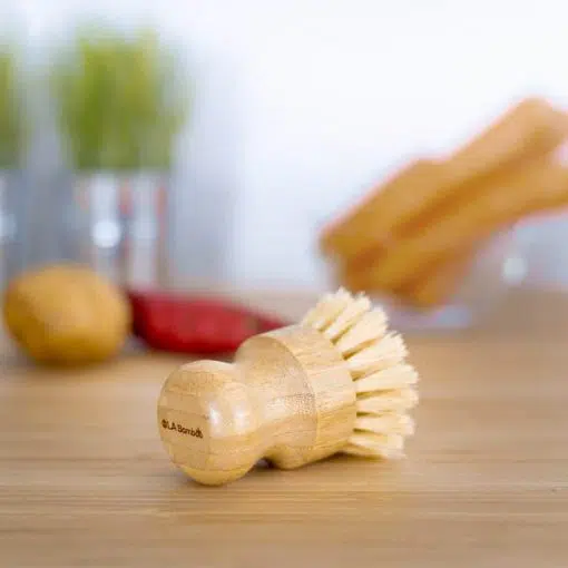 OLA1444 - Vegetable brush 