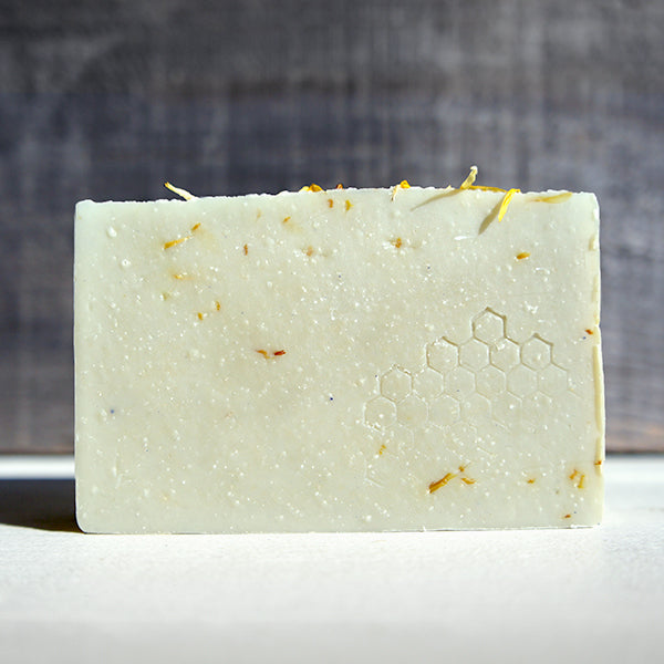 API0011 - Handmade soap - Patchouli - lavender 