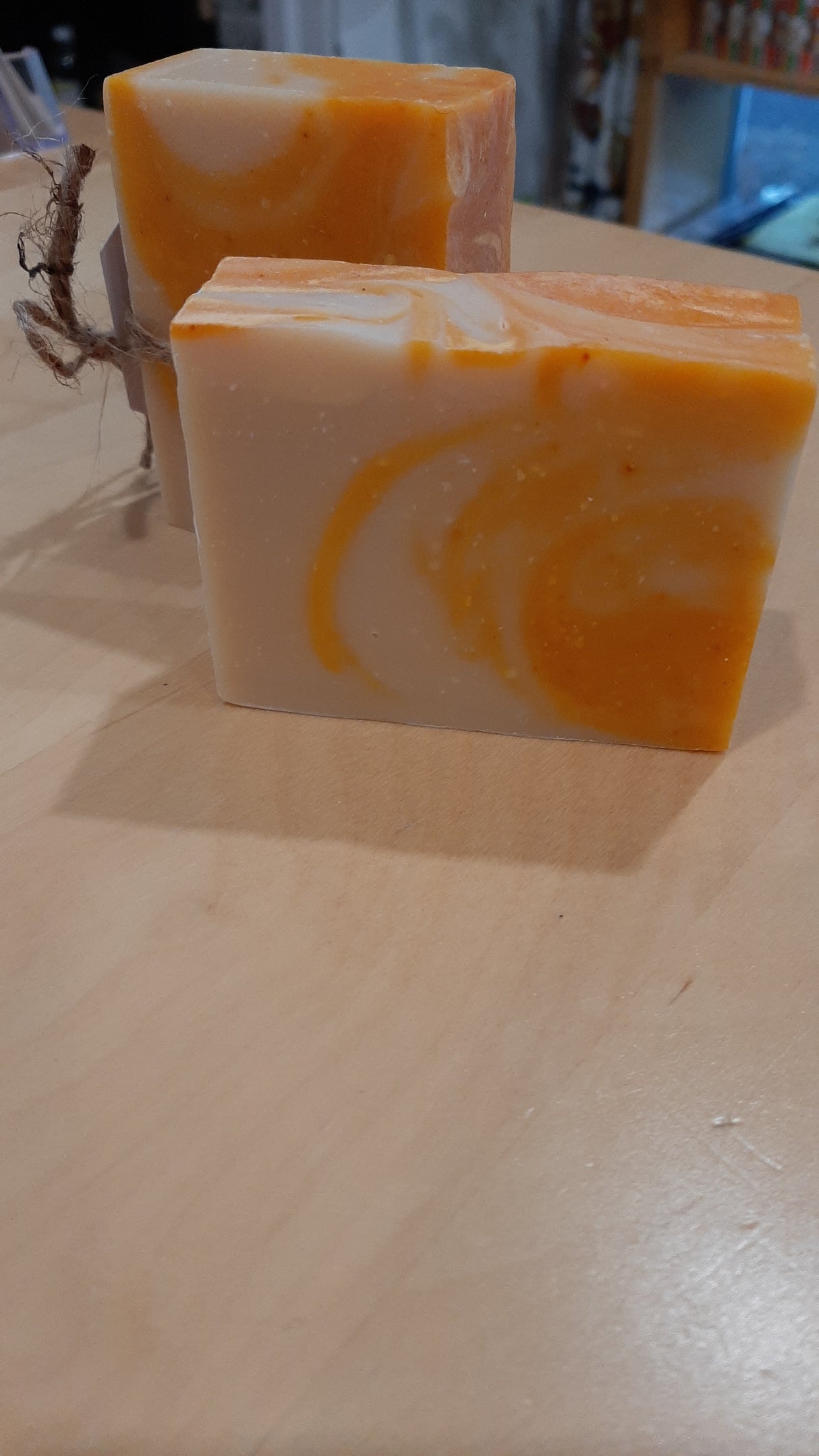 JdJ0459 - Savon artisanal végane - Orange sucrée