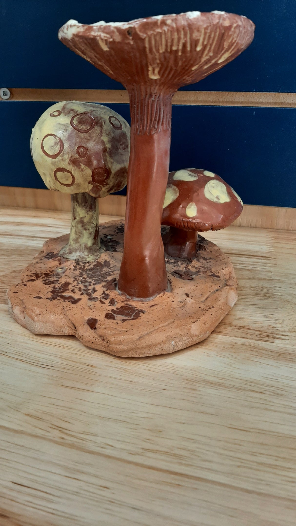 MUS0096 - Trio of pottery mushrooms