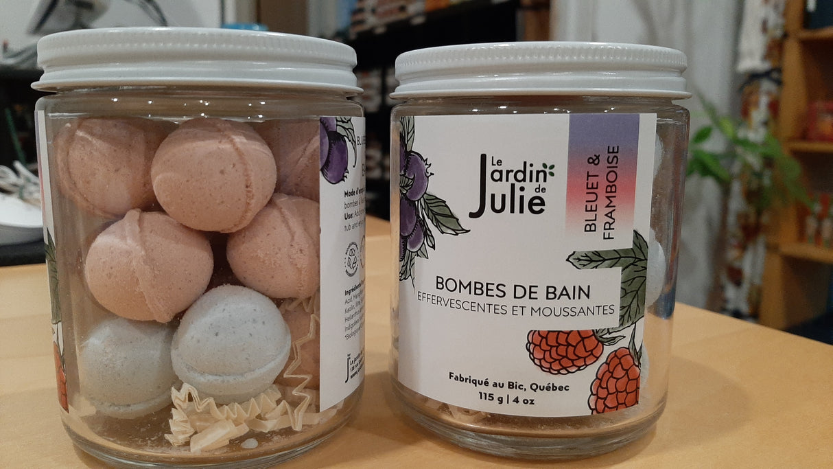 JdJ0412 - Pot of mini effervescent bath bombs - blueberry and raspberry 